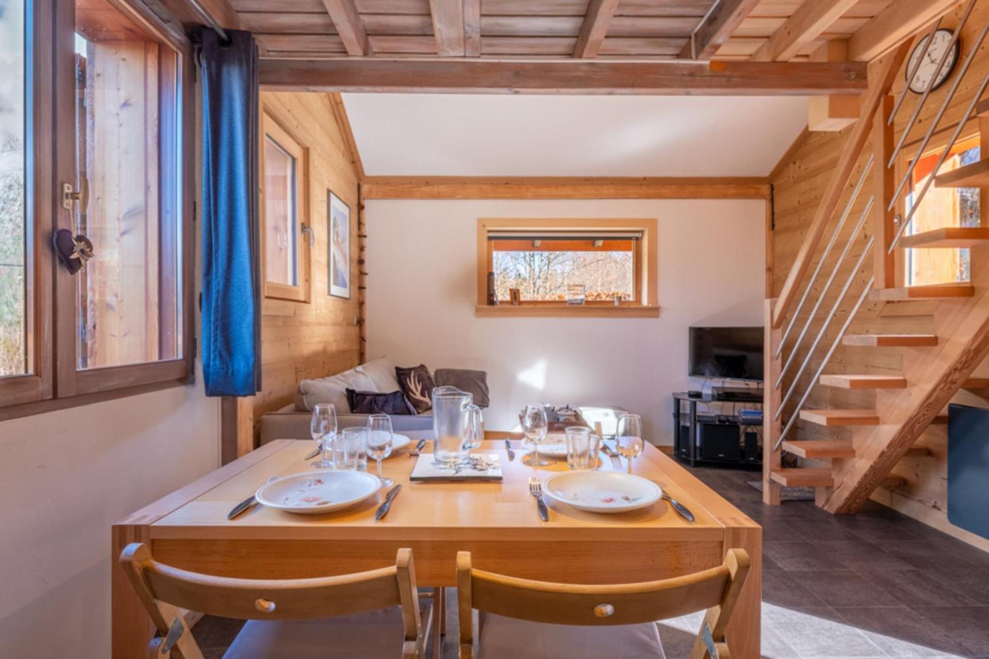 Chalet Charming Small With Aiguille Du Midi View *